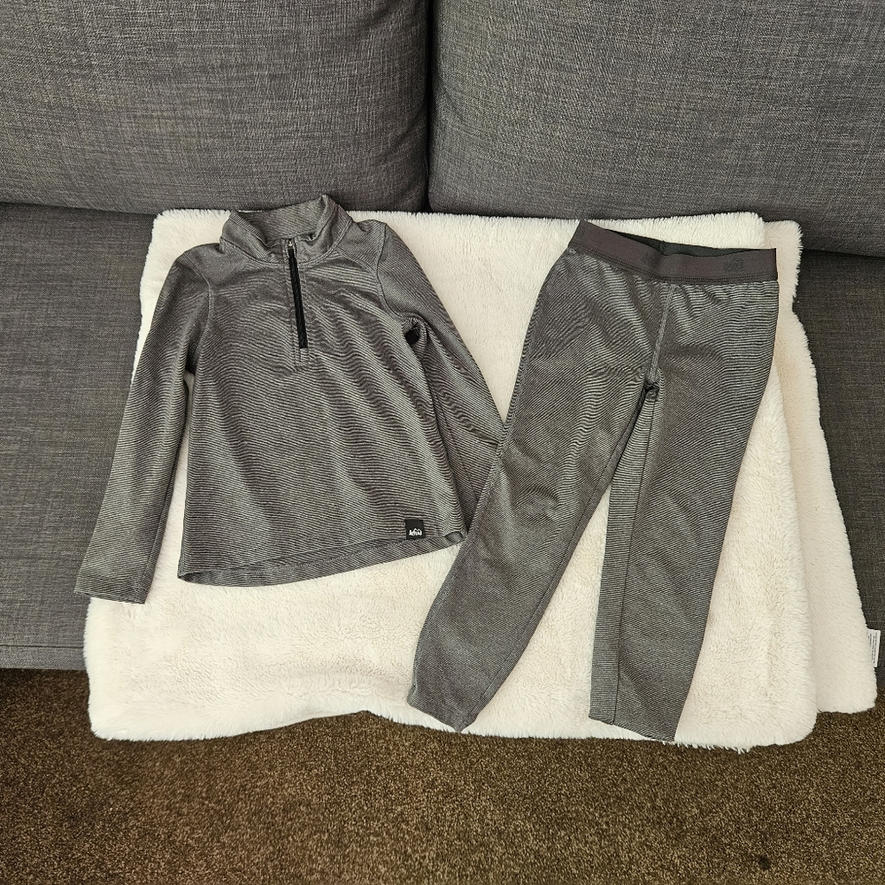 KIDS REI Co-op Midweight Base Layer Half-Zip Top and bottoms